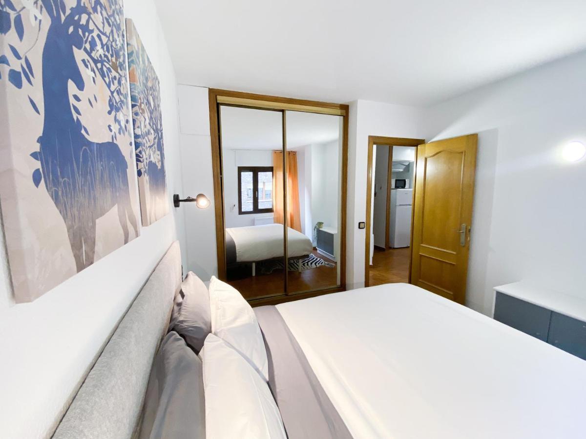 Apartamento Encamp Centro - A Pie De Todo - Ideal Parejas מראה חיצוני תמונה